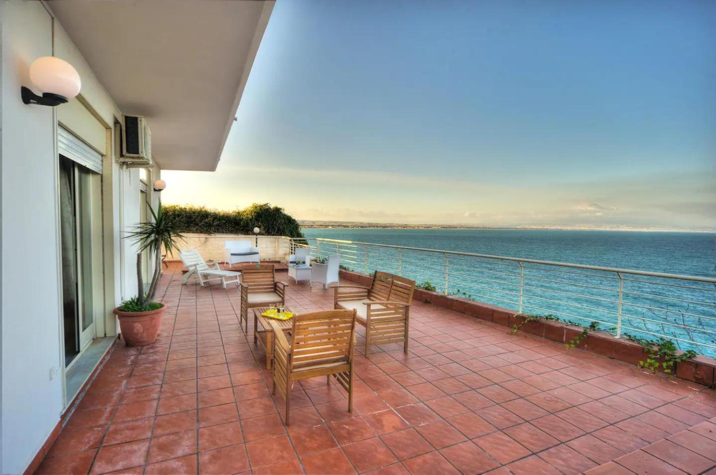 Willa Terrazza Sul Mare Agnone Bagni Zewnętrze zdjęcie